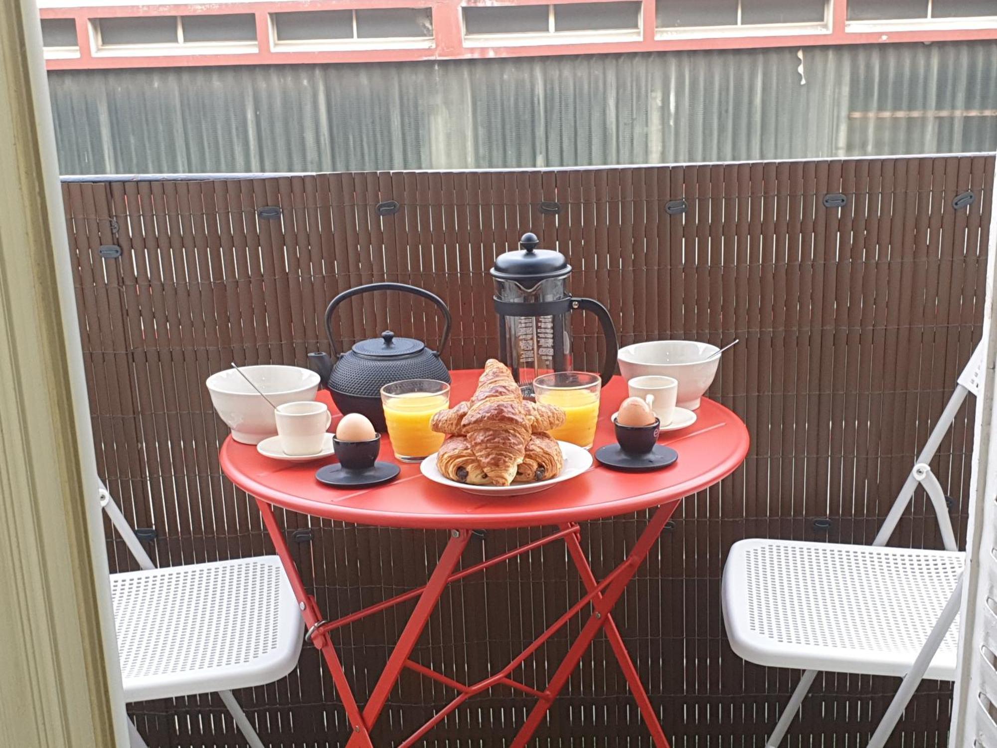 Amazing Apartment A Stone'S Throw From The City Of Lights - Paris Clichy Exterior photo